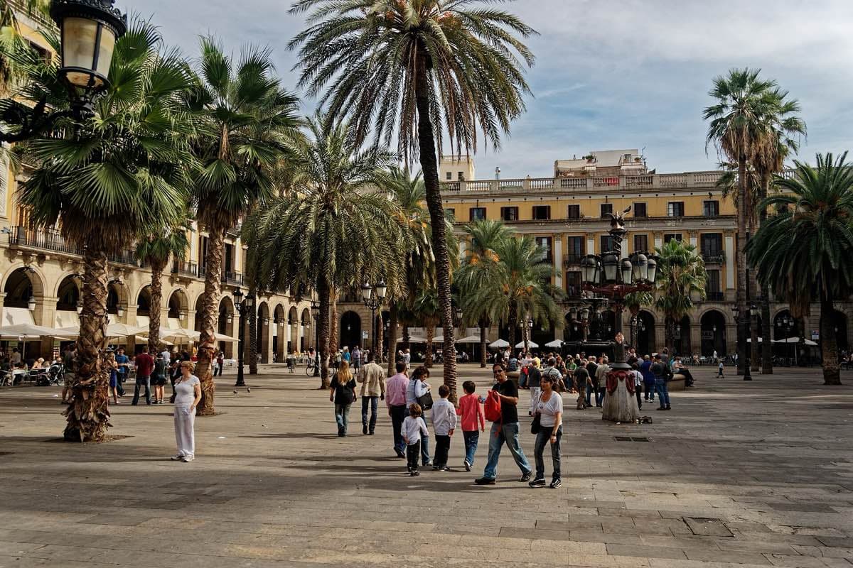 Mercat de Numismàtica i Filatèlia on Plaça Reial